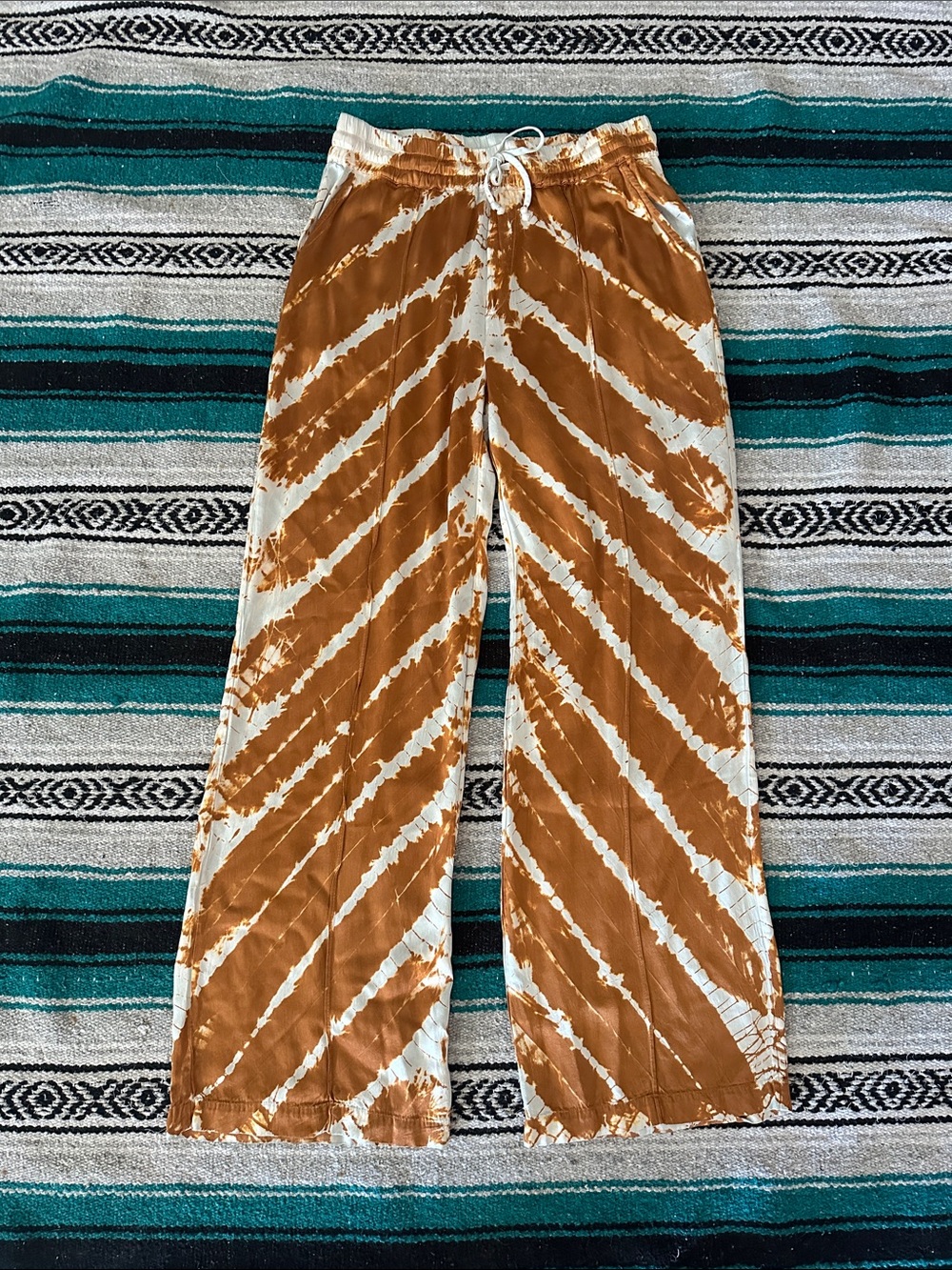 Young Fabulous & Broke Women's Beach Savanna Silky Drawstring Pants with Pockets